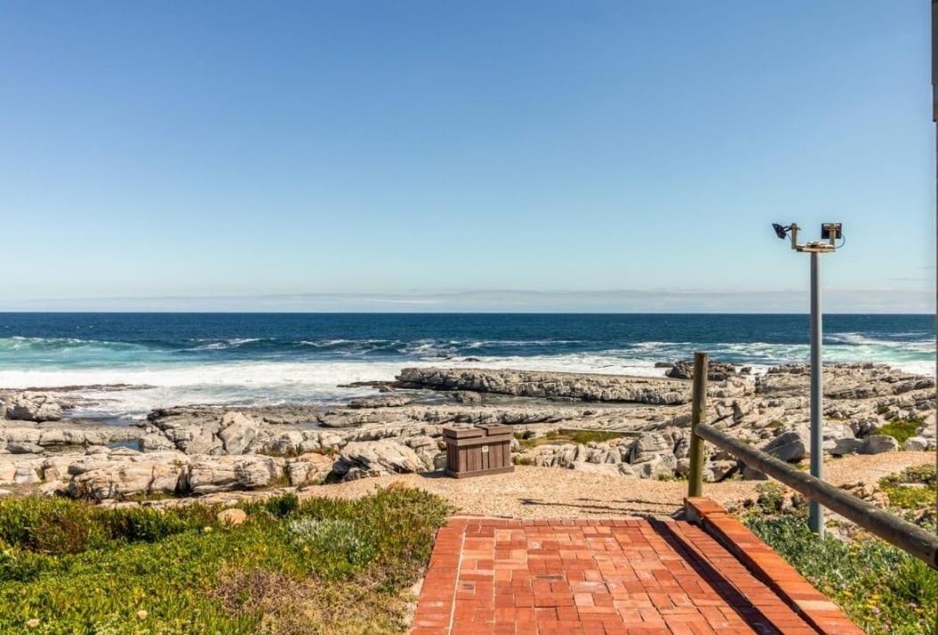 Coastal Living Apartment Hermanus Luaran gambar
